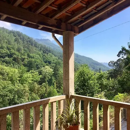 Guest house Casa Do Pedrogo 3*